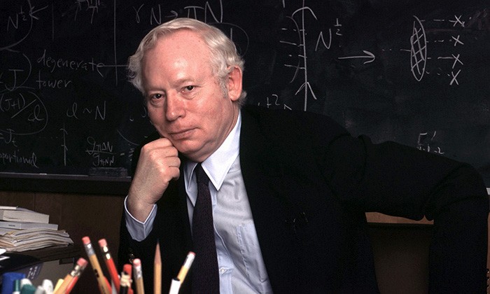 Steven Weinberg On The Future of Quantum Mechanics